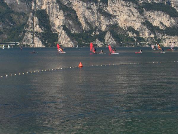 Windsurf sul lago a Torbole