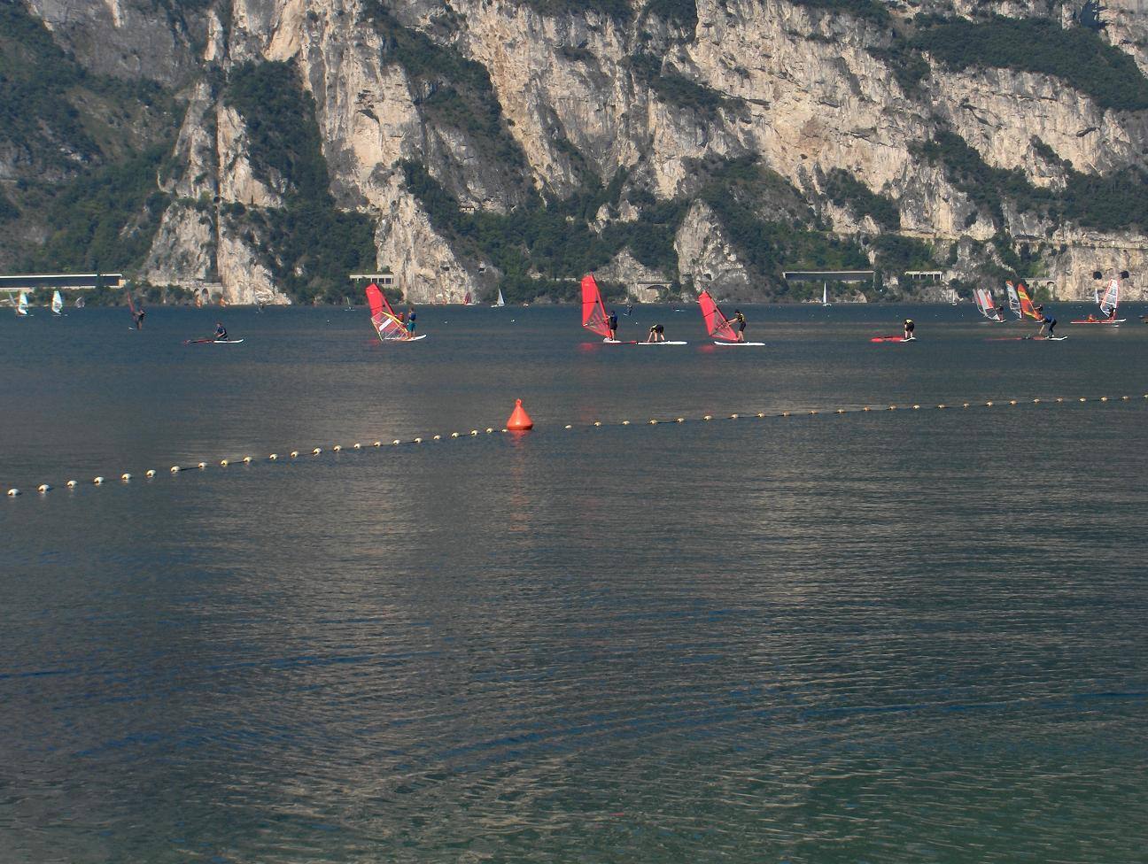 Windsurf sul lago a Torbole
