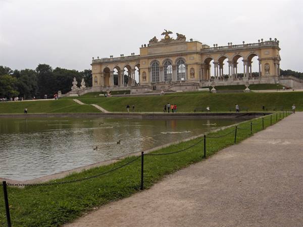 Schonbrunn
