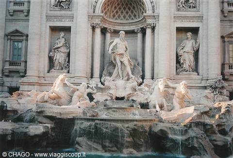 FONTANA DI TREVI