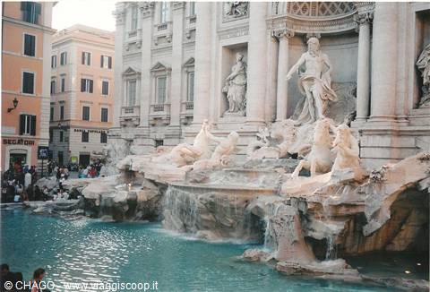 FONTANA DI TREVI