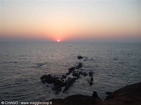 tramonto dalla spiaggia di Vogator