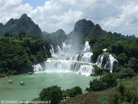cascate Detian al confine con la Cina