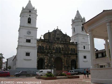 la cattedrale a Casco Viejo
