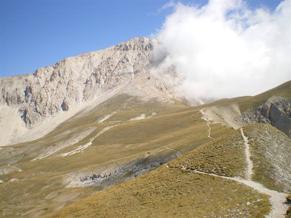 Trekking verso il Corno Grande