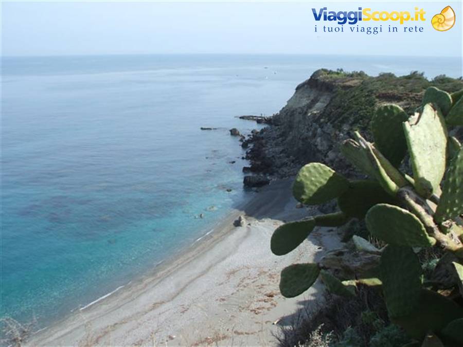 Capo Milazzo - mar di levante (Aeolian Dolphin Research)