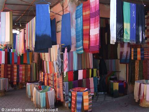 Colori nei souq di Marrakesh