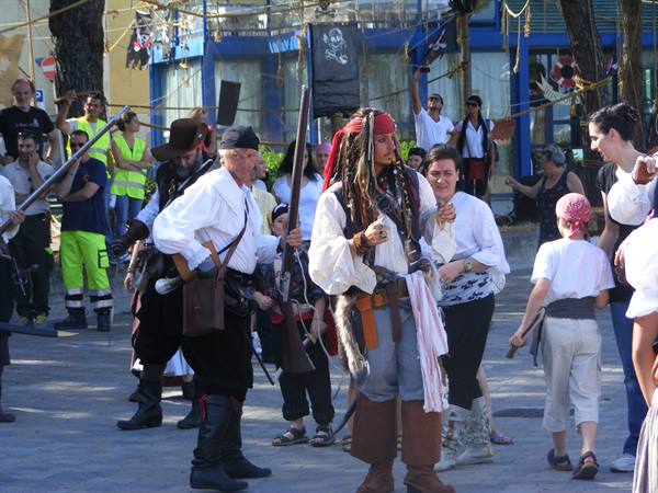 CADIMARE: LO SBARCO DEI PIRATI