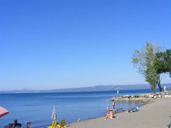 LAGO DI BOLSENA: LA TUSCIA DA SCOPRIRE