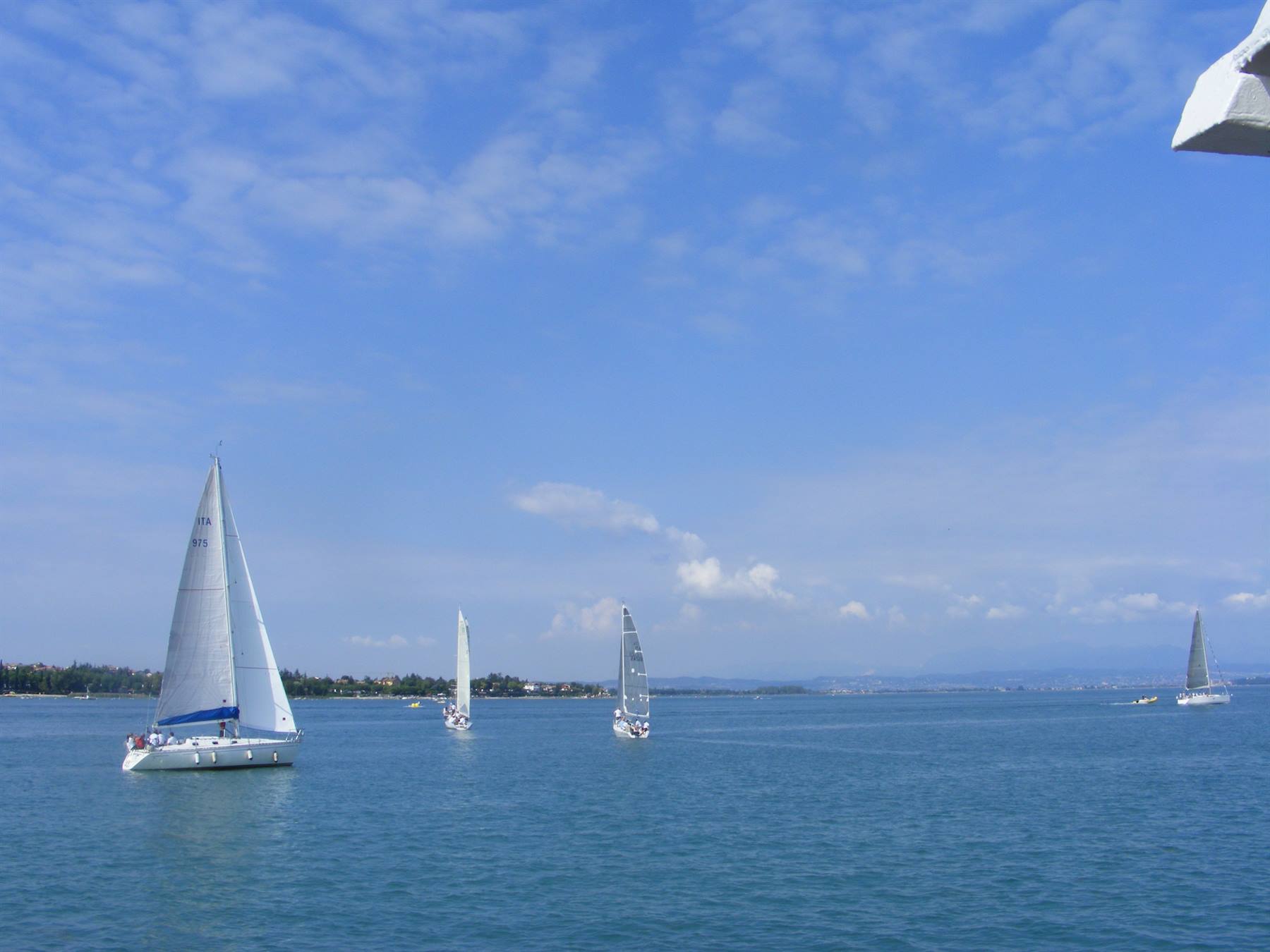 LAGO DI GARDA: UNA DOMENICA IN BARCA