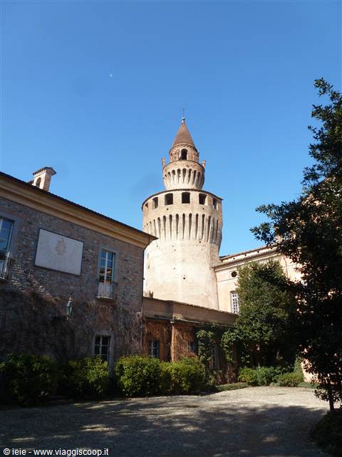 CASTELLO DI RIVALTA: LA CACCIA ALL'UOVO