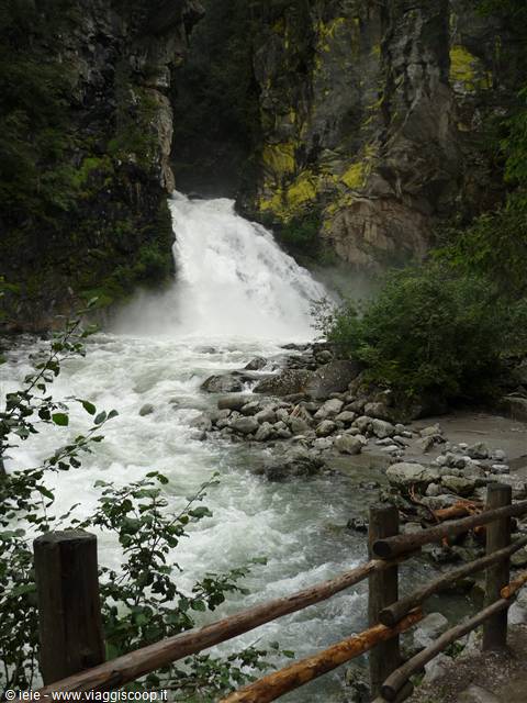 TURES: CASCATE DI RIVA