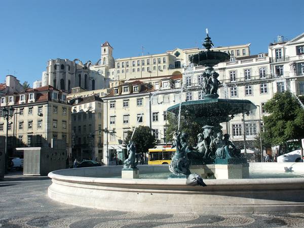 01 Lisbona - 09.01 Rossio - Igreja do Carmo