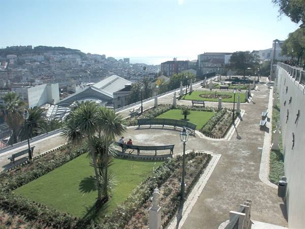 01 Lisbona - 10.05 Bairro Alto - Miradouro de São Pedro de Alcântara