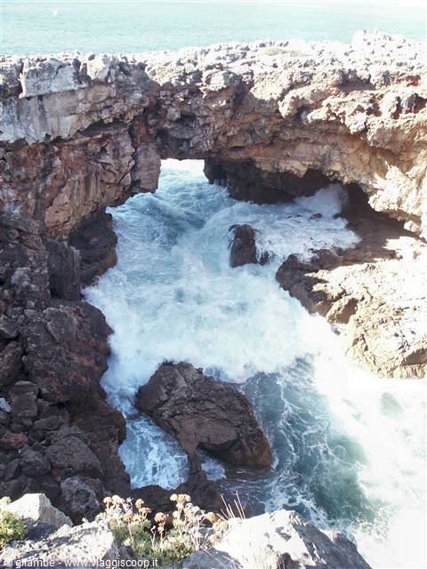 02.05 Boca do Inferno - La bocca