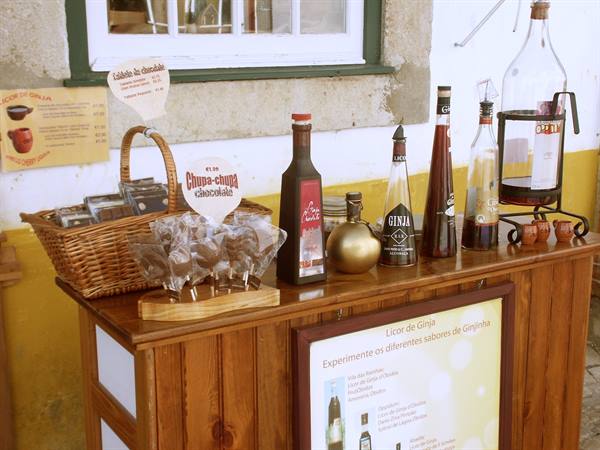 06.33 Óbidos - Souvenir - Liquore Ginja