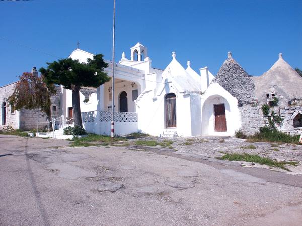 08-01 - Grotta Figazzano - Trullo Sovrano