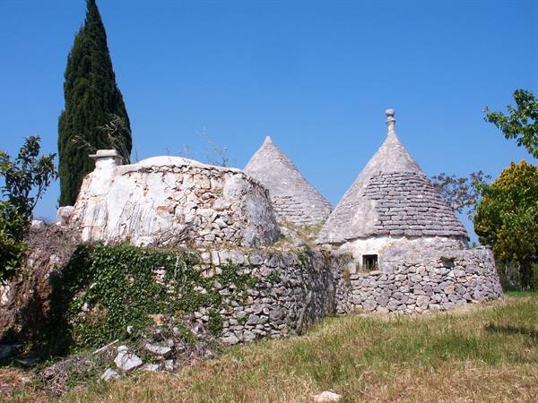 08-06 - Grotta Figazzano - Trullo abbandonato