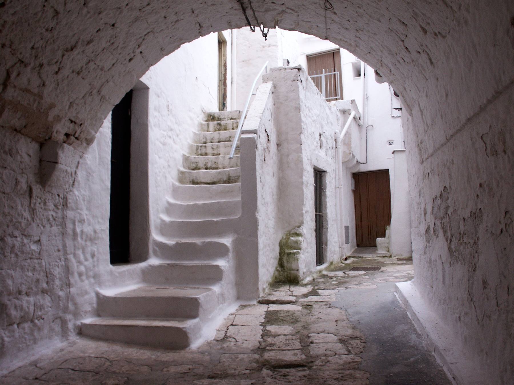10-12 - Ceglie Messapica - Centro storico