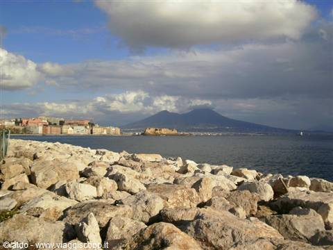 Mergellina vista sul golfo