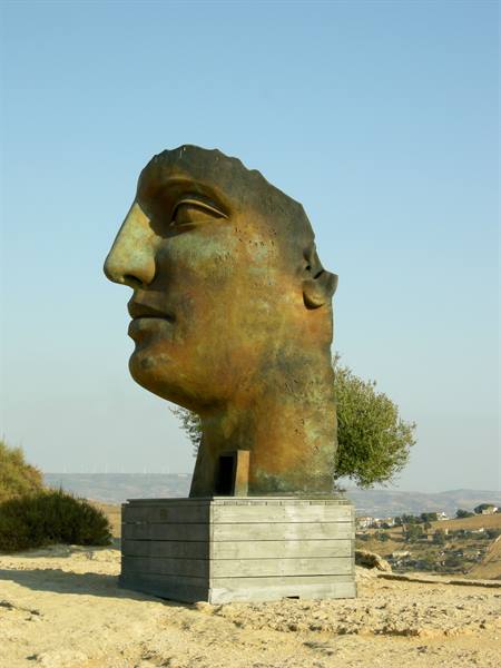 La Valle dei Templi - Sculture