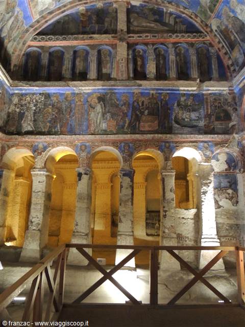 Le chiese rupestri di Goreme - interno della chiesa di Tokali
