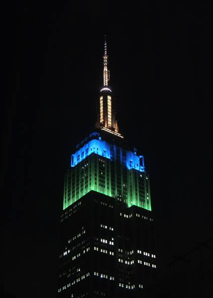 Empire by nigth