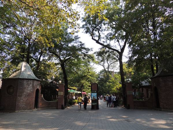 Central Park Zoo