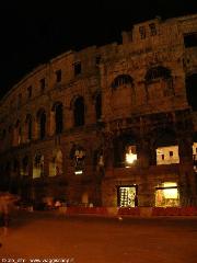 Pola anfiteatro