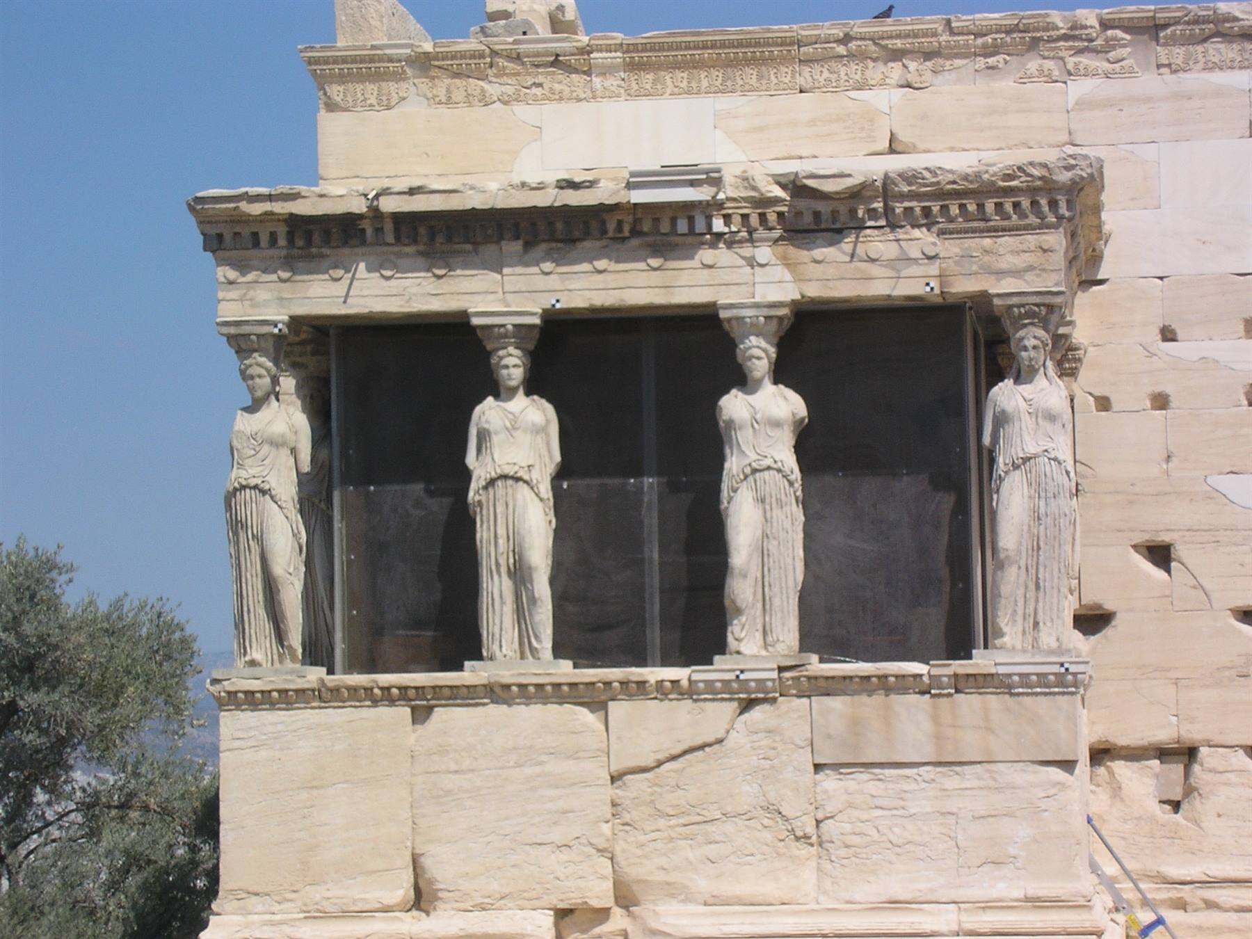 loggia delle cariatidi