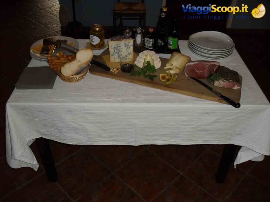 I fantastici salumi e formaggi dell'Osteria Eneo
