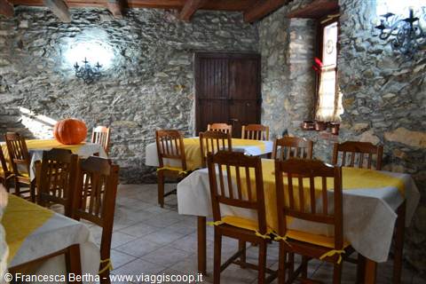 Nella sala del Ristorante Antichi Sapori
