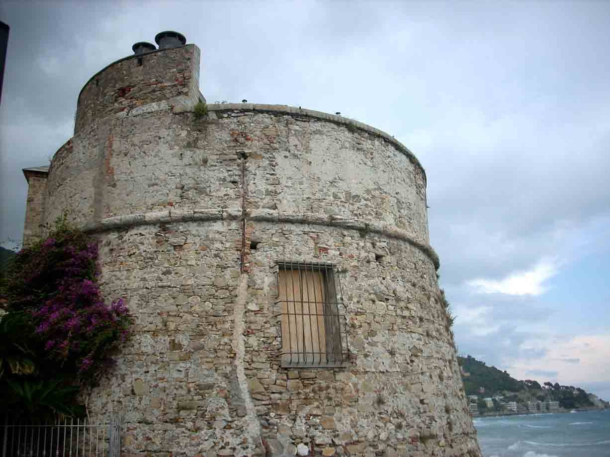 Il torrione saraceno