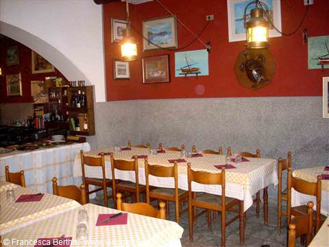 Nella sala del Ristorante Pizzeria U Cantu