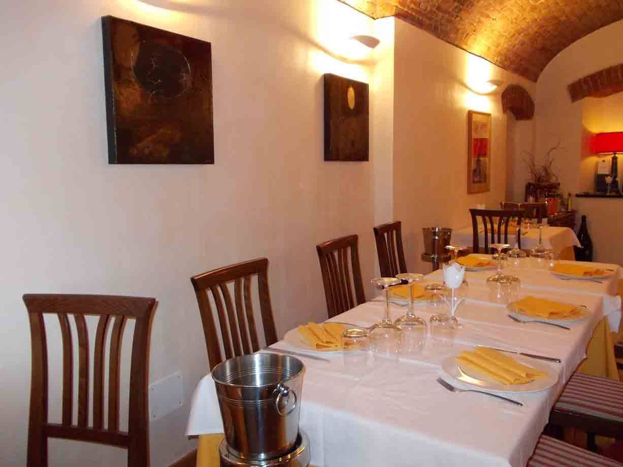 Presso il Ristorante I Capitelli