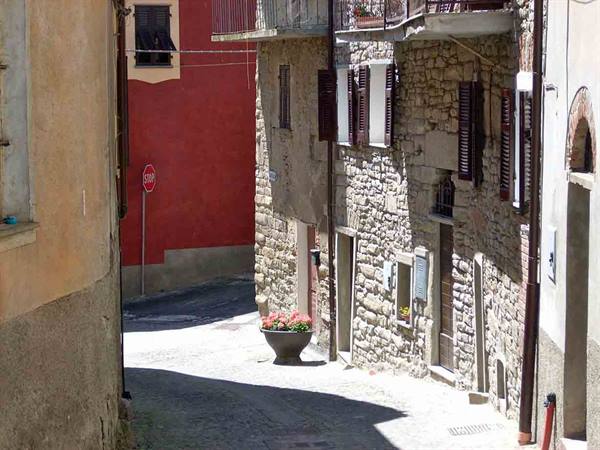 Strade di Cremolino