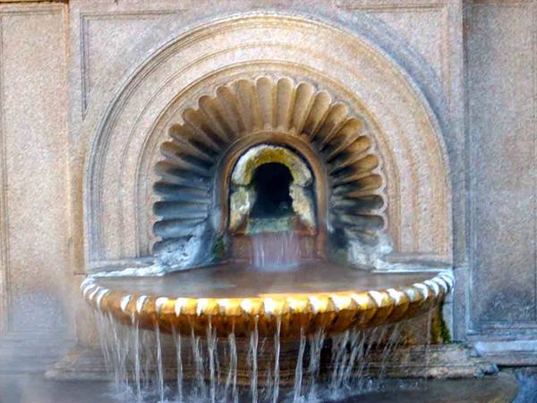 L'Acqua che sgorga dalla Bollente
