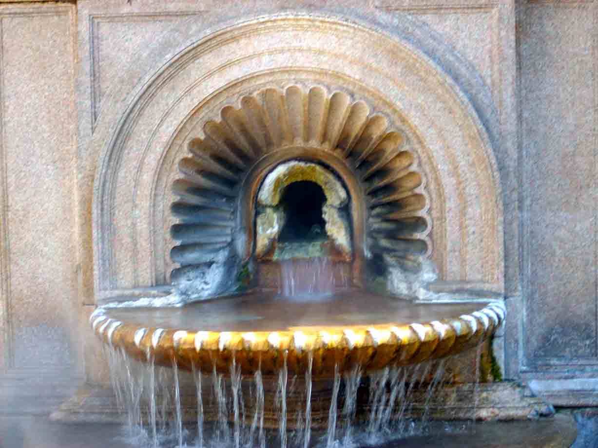 L'Acqua che sgorga dalla Bollente