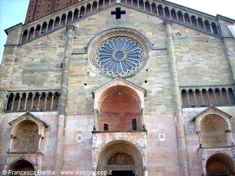 La facciata del Duomo