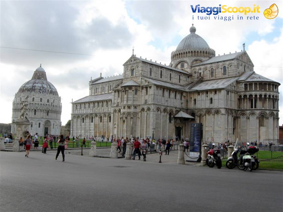 Piazza dei Miracoli 2