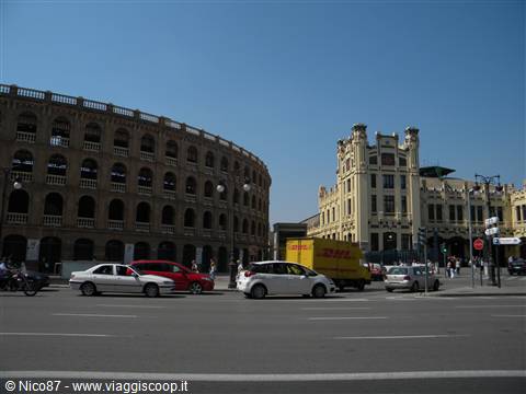 Plaza de Toros e Estacion del Norte