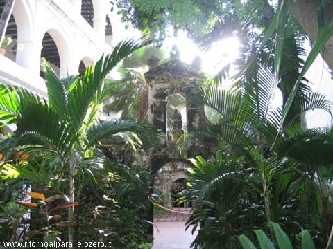 Chiostro nel monastero