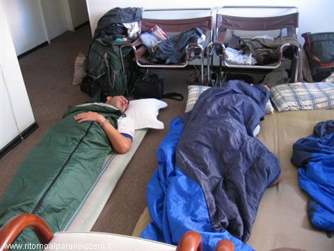 Accampamento in salotto