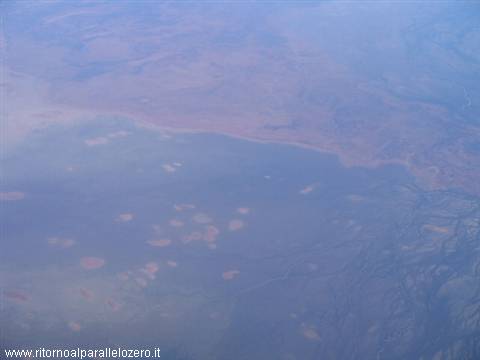 Sorvolando il deserto