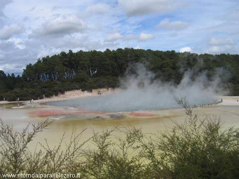 Bocca del diavolo a Wai-o-tapu