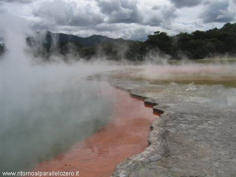 Ancora vapore a Wai-o-tapu