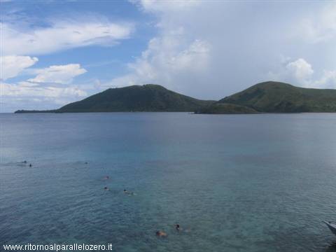 Snorkelling in laguna