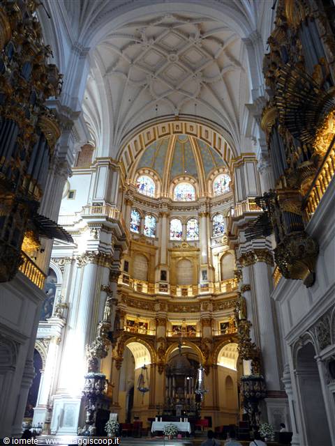 GRANADA: LA CATTEDRALE