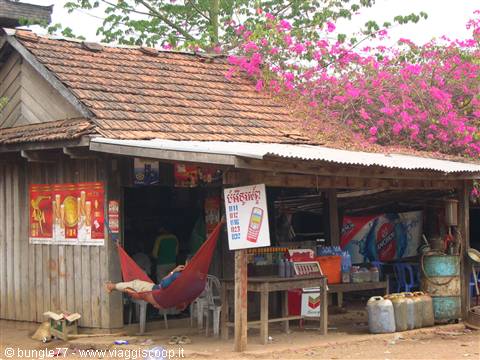13 - Sulla strada per Kratie - Nokia