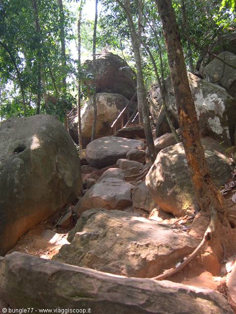 22 - Strada per kbal spean